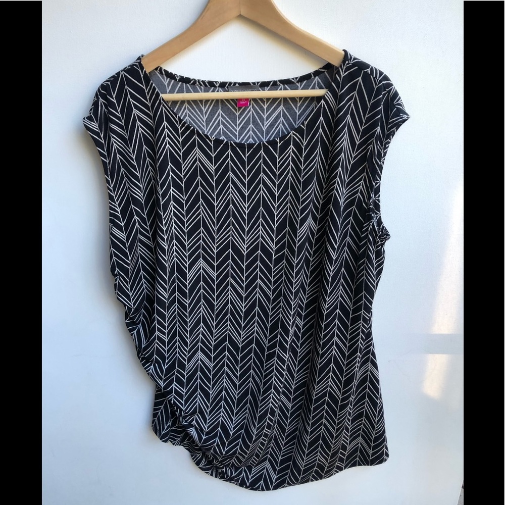 Vince Camuto Womens Black & White Sleeveless Top Size 2X Round Neck